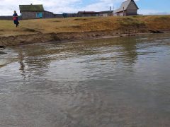 Жителей Песчаной попросили освободить дома, в которых они прожили много лет. Фото Татьяны Вокиной