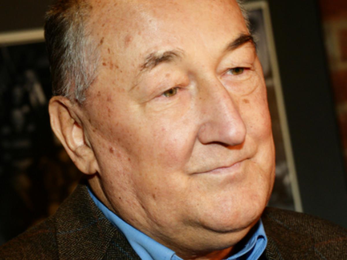 Фото с церемонии прощания с Борисом Клюевым