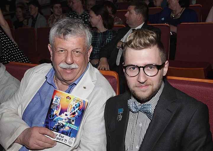 Михаил Борисов один вырастил сына