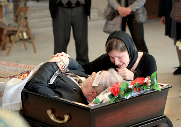 Прощаясь с мужем, Наталья разрыдалась