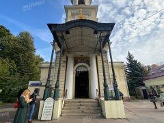 Храм при Пятницком кладбище, где простились с Софией Конкиной