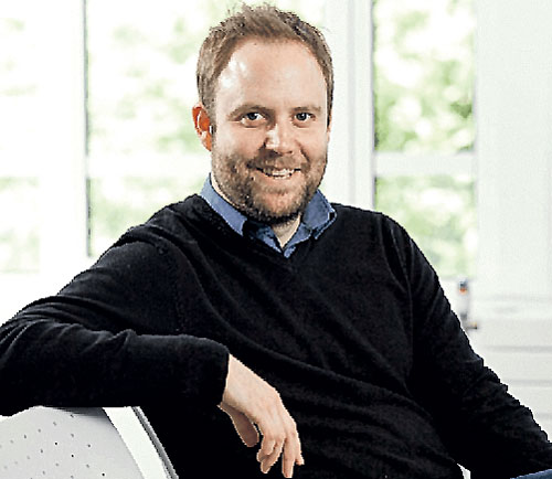 Нил Макфарлейн