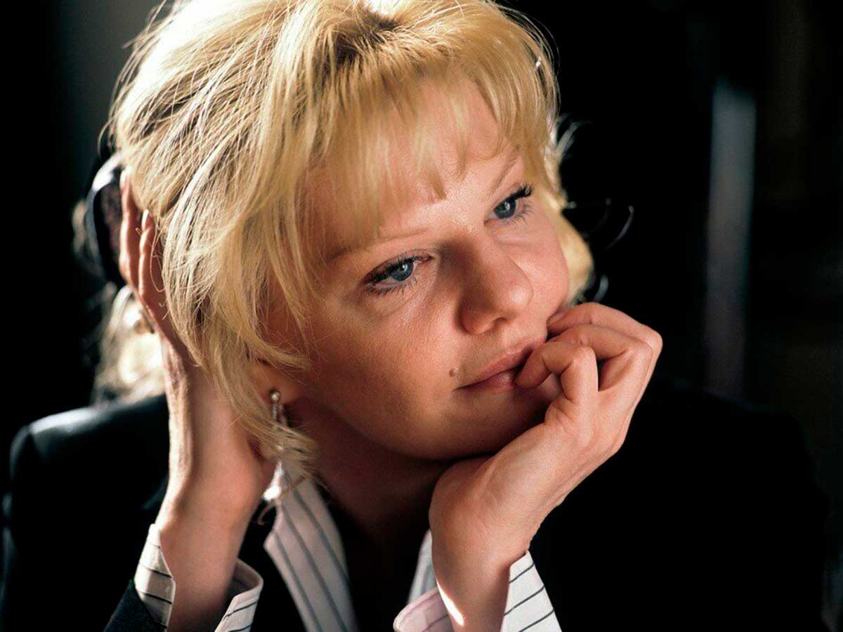 Александра Захарова