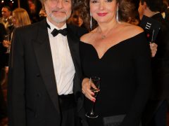 ЕЛЕНА ЧАРКВИАНИ