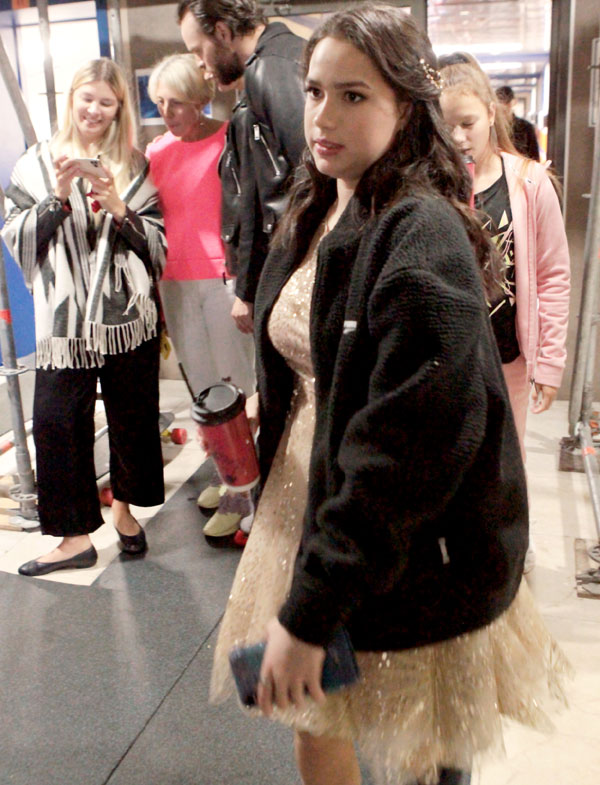 Бодипозитивная Загитова не обращает внимания на шипение вслед: «Толстушка!»