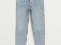 Джинсы, Mango, 3599 рублей.