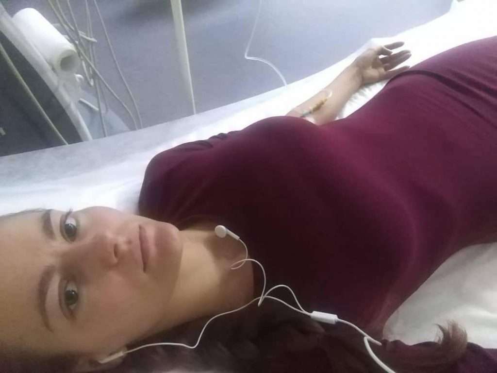 Анастасия Шульженко показала фото из больницы