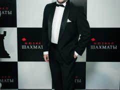 Режиссер Евгений Писарев