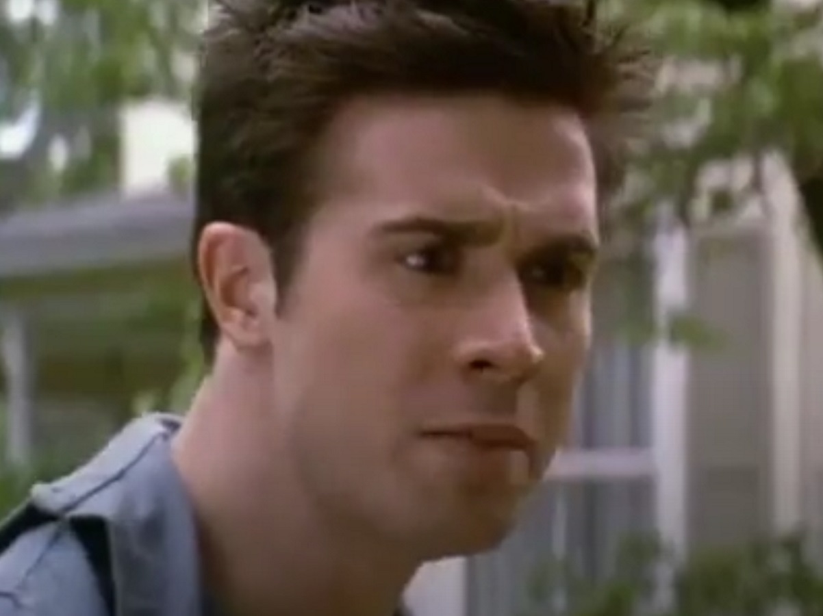 Я знаю, что вы сделали прошлым летом