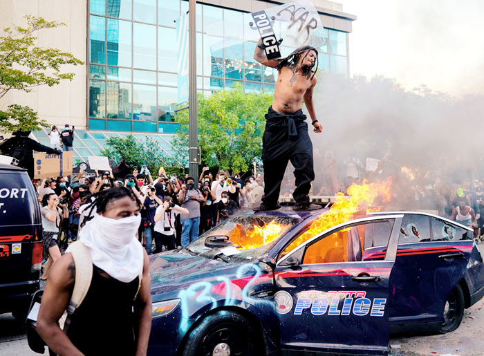 Расовые беспорядки будут продолжаться в Соединенных Штатах при любом хозяине государства