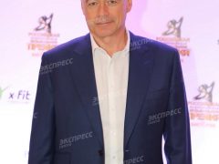 ЮРИЙ КОСТИН