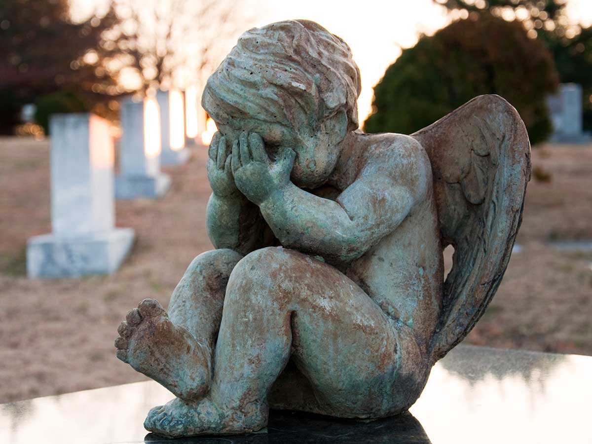 В Крыму ищут виновных в смерти двухлетней девочки, у которой врачи не заметили пневмонию