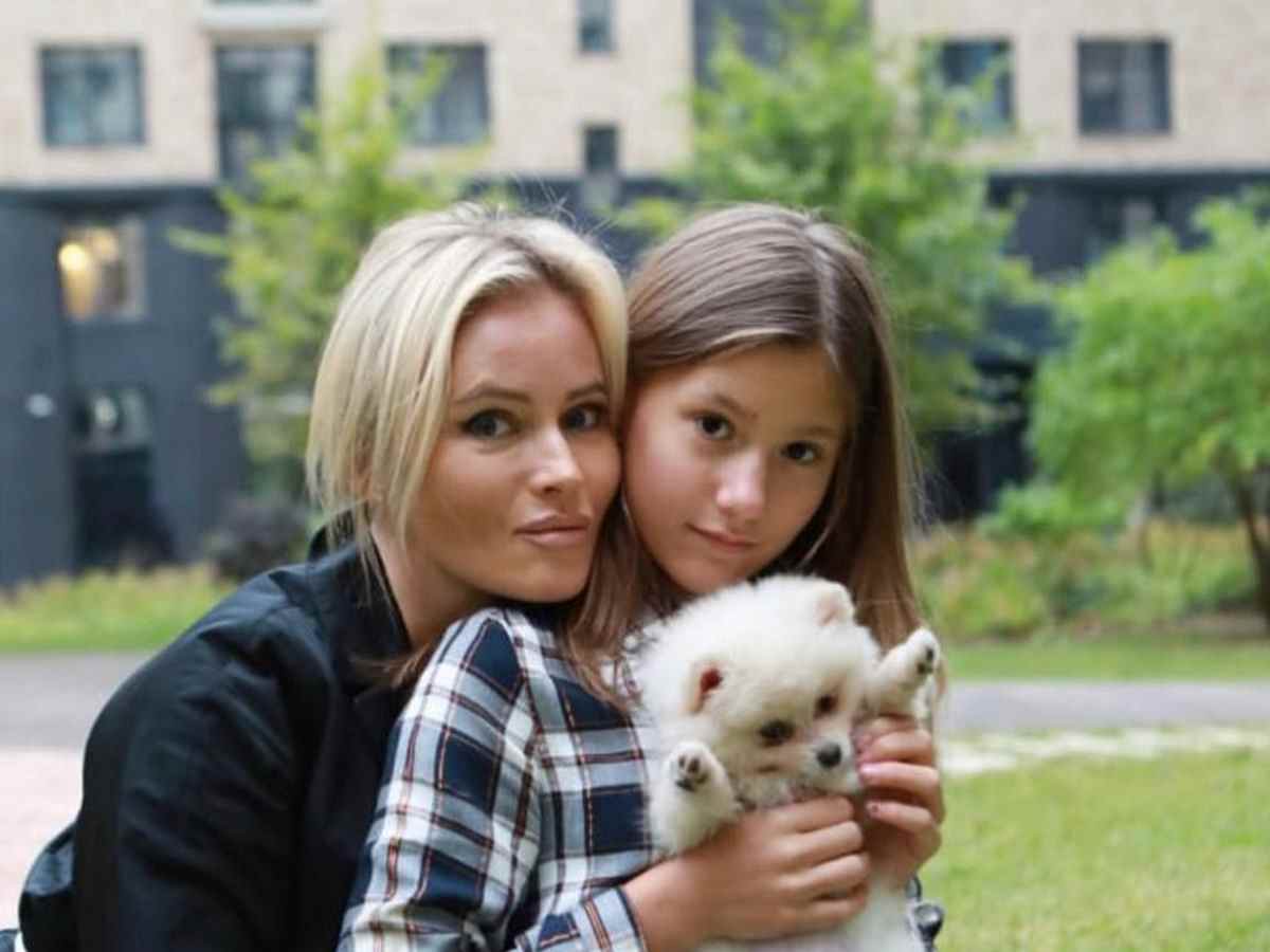 Дочь Даны Борисовой изрезала себя