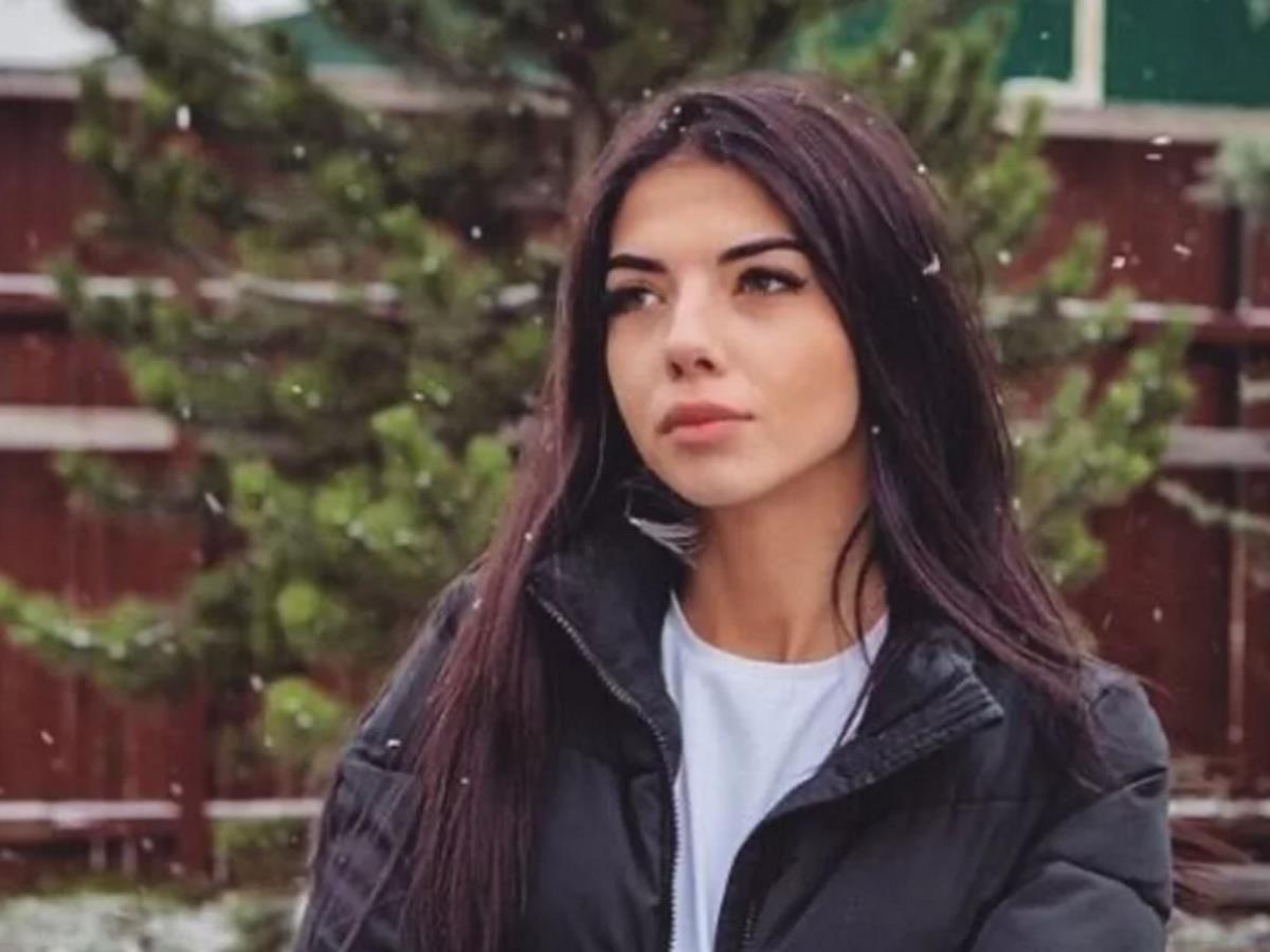 Жених бросил беременную Пингвинову