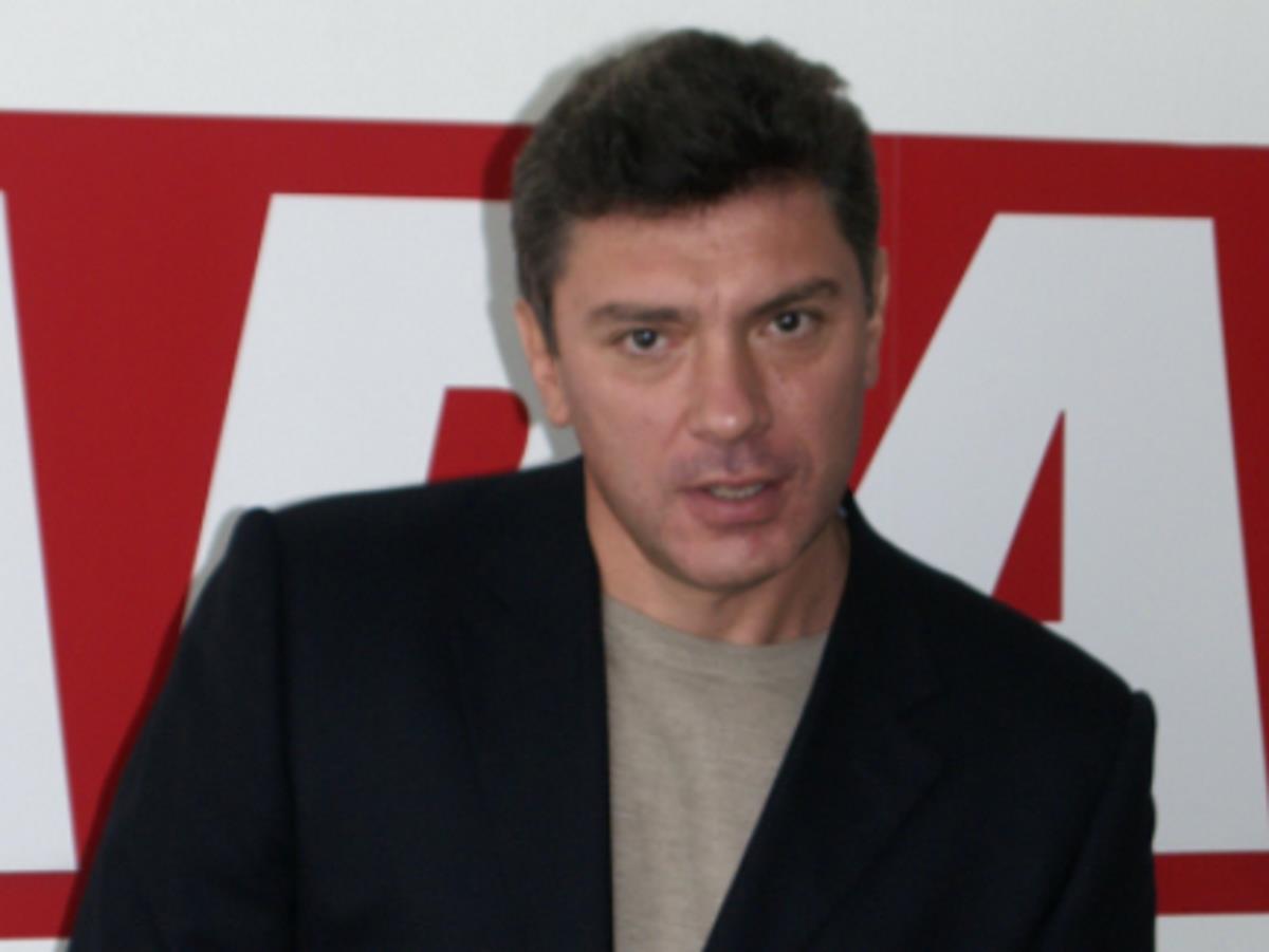 Спутница Немцова рассказала о его смерти