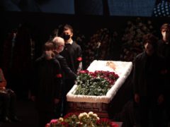 Появились фото с похорон Валентина Гафта