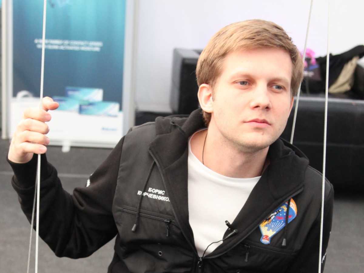 Видео Корчевникова, который уложил соперника и сел на него верхом