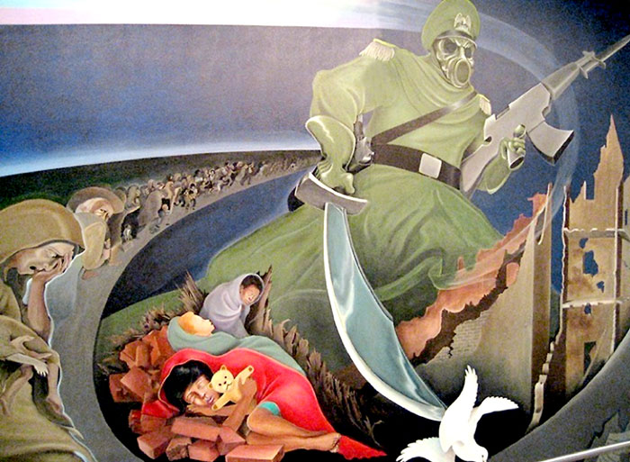 Конспирологи считают, что фреска «Геноцид» в аэропорту Денвера, который называют храмом иллюминатов, рассказывает о бедующем развитии ситуации с коронавирусом