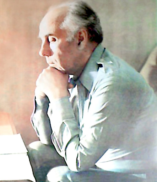 Павел Кузьмич сочинял вальсы и сюиты