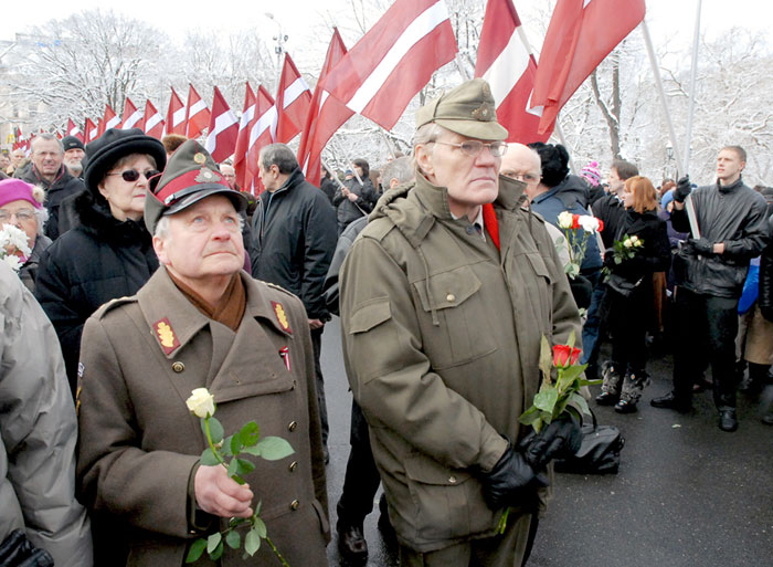 Раньше легионеров называли фашистскими прихвостнями, а сегодня - героями