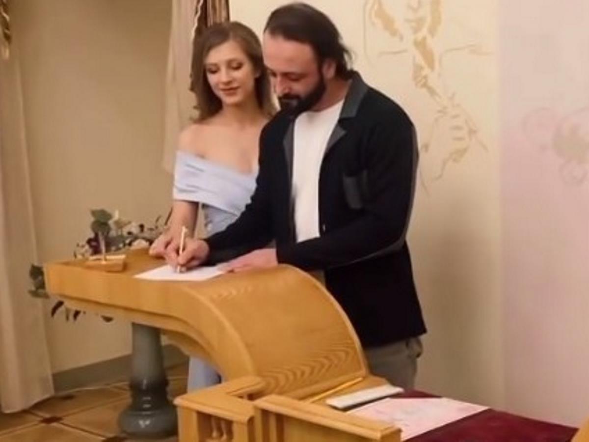 Илья Авербух и Лиза Арзамасова поженились 20 декабря