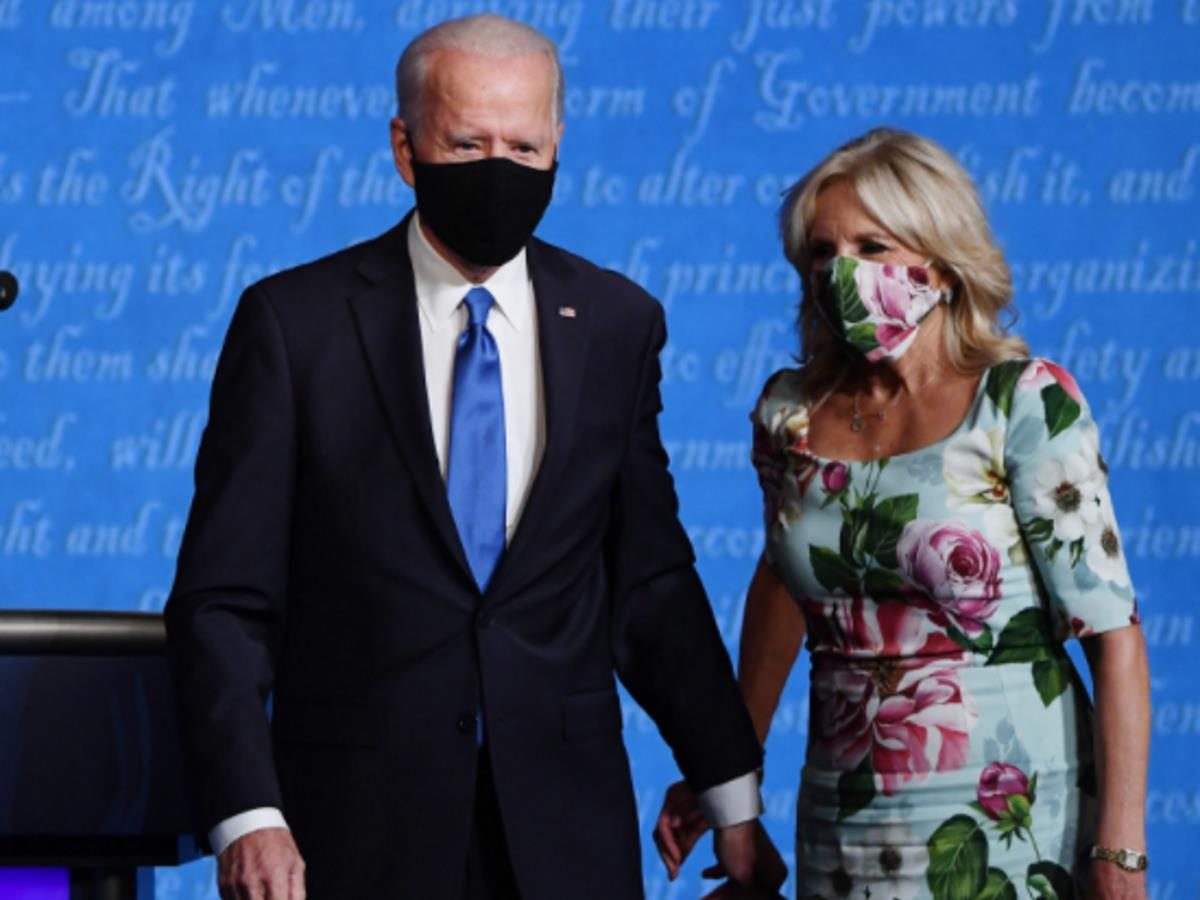 Жену Джона Байдена втянули в скандал