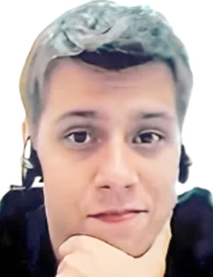 Сергею уже 33