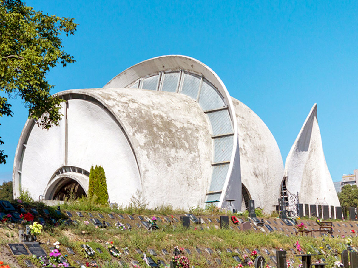 Крематорий в Киеве пока по старинке коптит небо