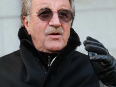 ЛЕОНИД ЯРМОЛЬНИК