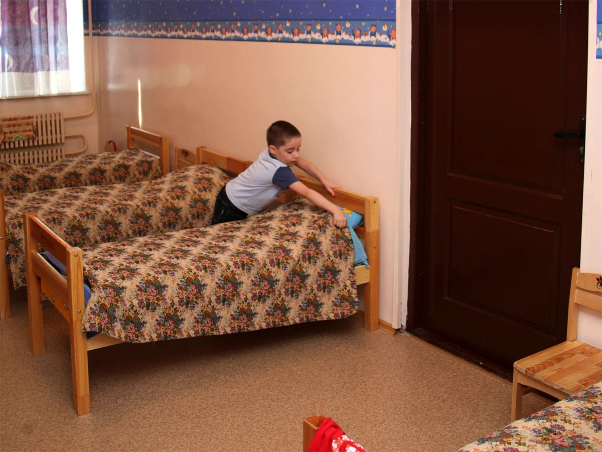 Жильем детей-сирот станут обеспечивать другие