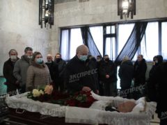 Мазаев, Державин, Маргулис и другие звезды у гроба Андрея Сапунова