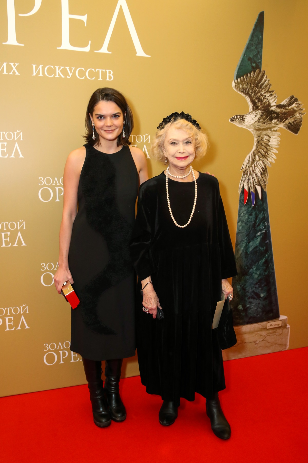 Полина Лазарева и Светлана Немоляева