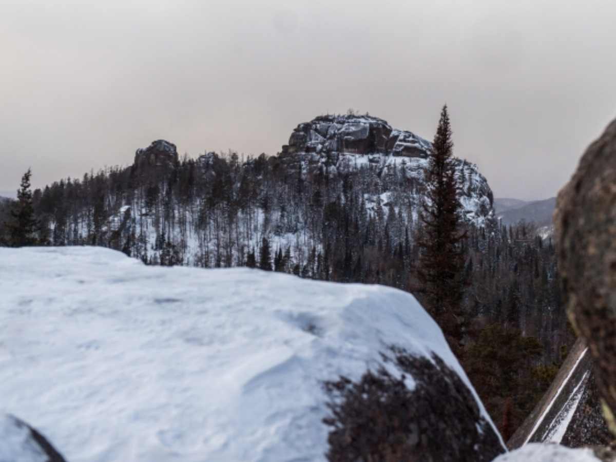 Природный заповедник Столбы отмечает свой праздник 11 января, как и все остальные российские национальные парки и заповедники