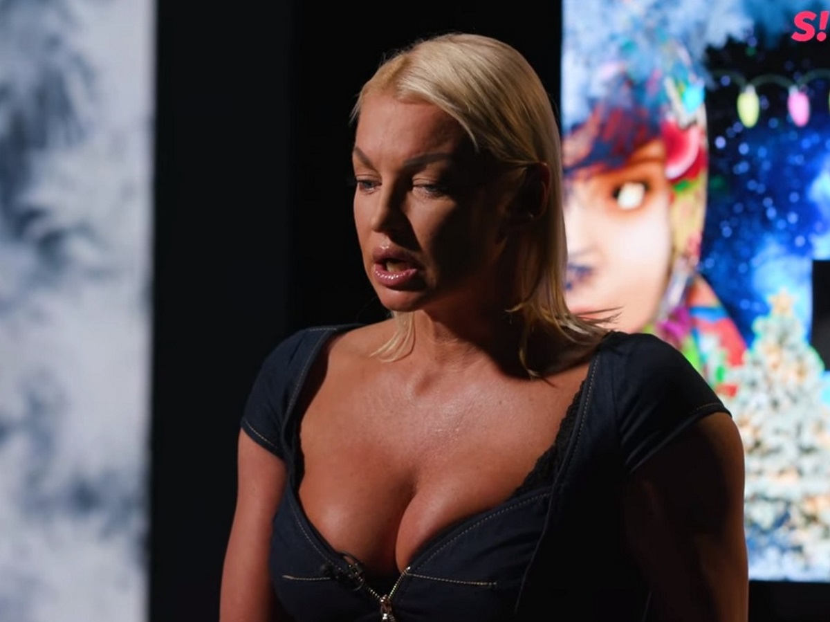 Волочкова в компании с мужчиной