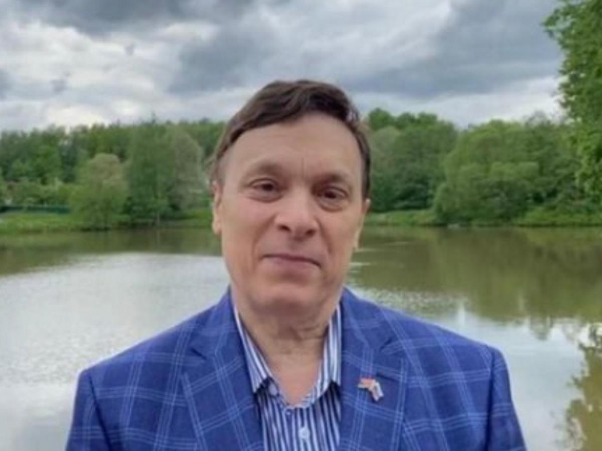 Андрей Разин сообщил о смерти Владимира Кауфмана Андрей Разин сообщил о смерти Владимира Кауфмана