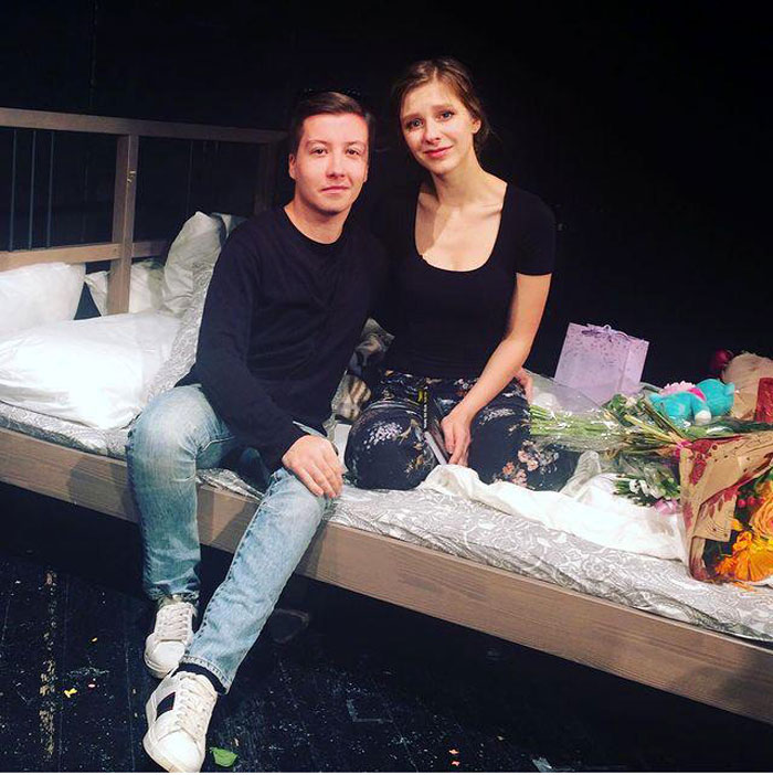 СЕРГЕЙ ДВОРЦОВ И ЛИЗА АРЗАМАСОВА НА СПЕКТАКЛЕ ЧП