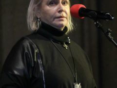 ЛАРИСА ПРЕТОРИУС