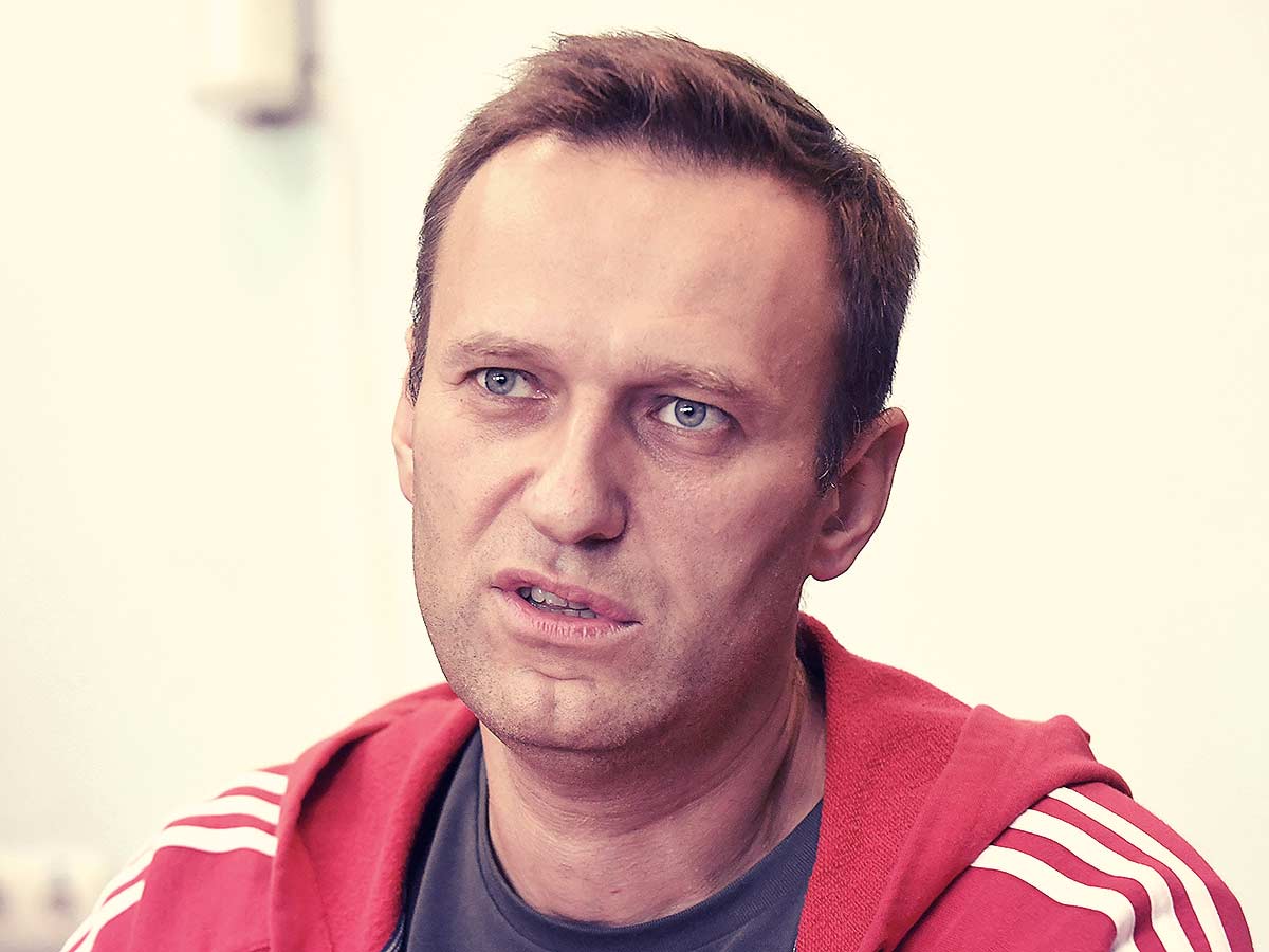 Юристы Навального провалили первое заседание по иску Пригожина