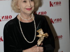 Светлана Немоляева