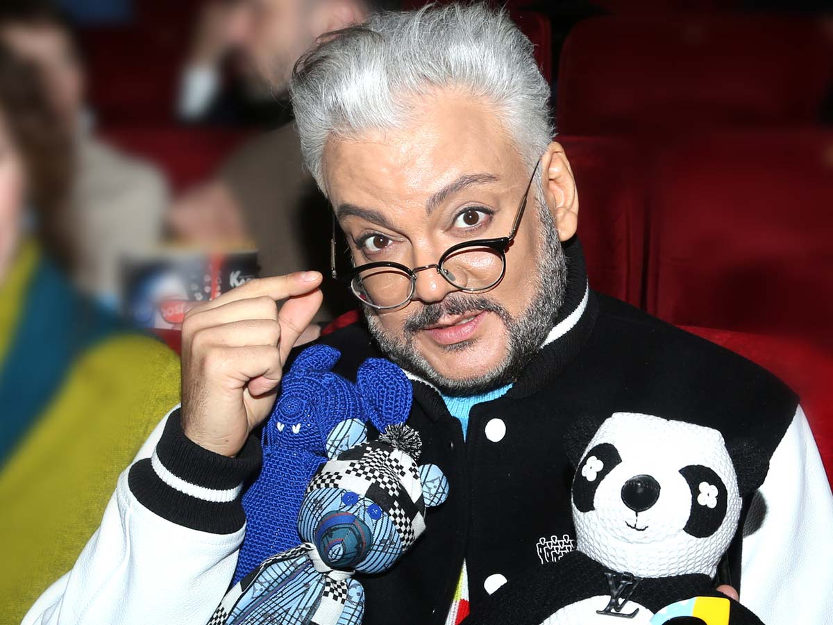 Киркоров пришел, обвешанный игрушками, на премьеру фильма «Рашн юг»