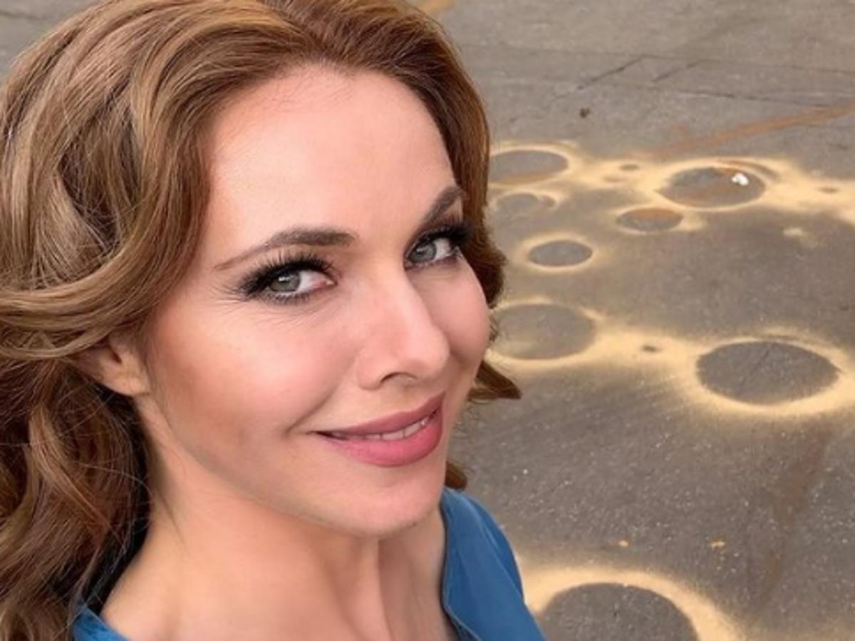 Екатерина Гусева отшлепала себя по ягодицам