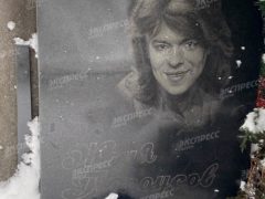 Как выглядит могила Жени Белоусова спустя 24 года со дня смерти