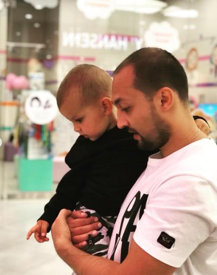 Лера Кудрявцева впервые за долгое время показала сына и внука