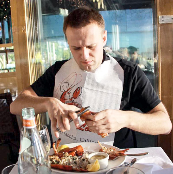 До тюрьмы Навальный вел очень сытную жизнь