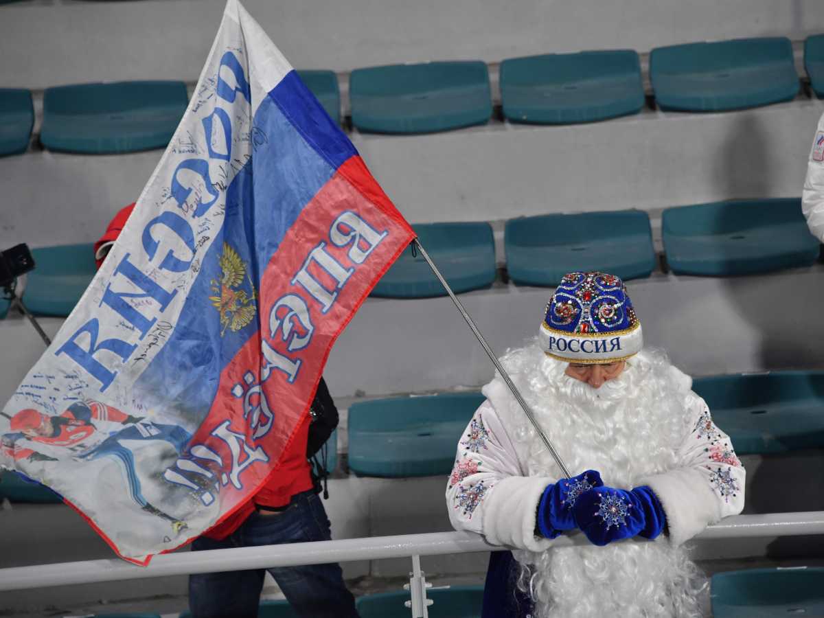 Российским спортсменам запретили публиковать свой флаг в соцсетях