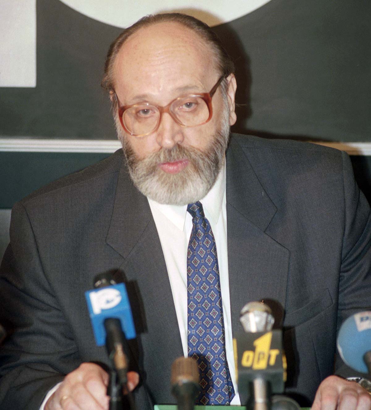 Кандидат в Президенты Российской Федерации Юрий Власов, 1996 год. 
