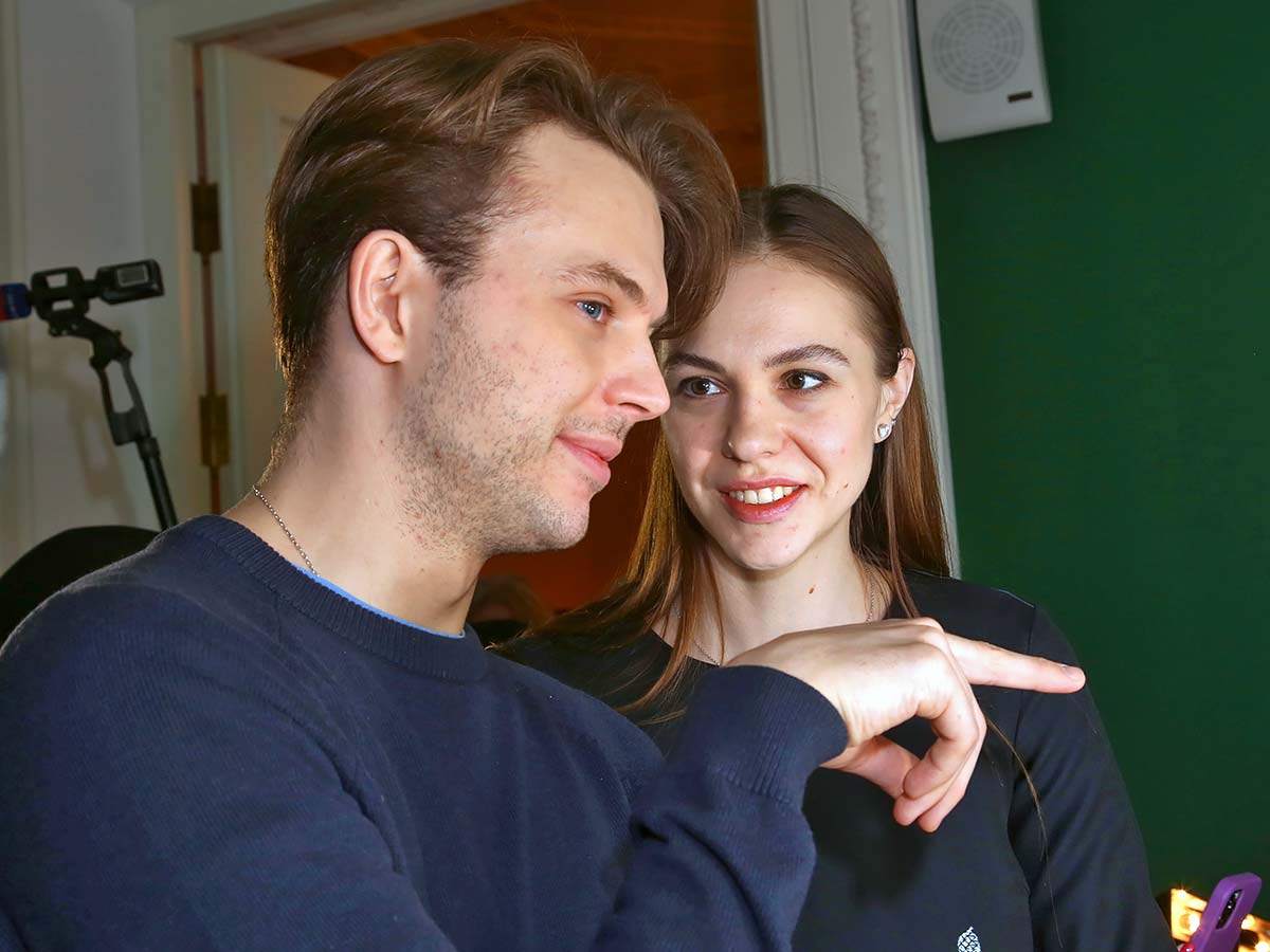 28-летний внук сладколюбца Андрея Миронова живет с писаной красавицей