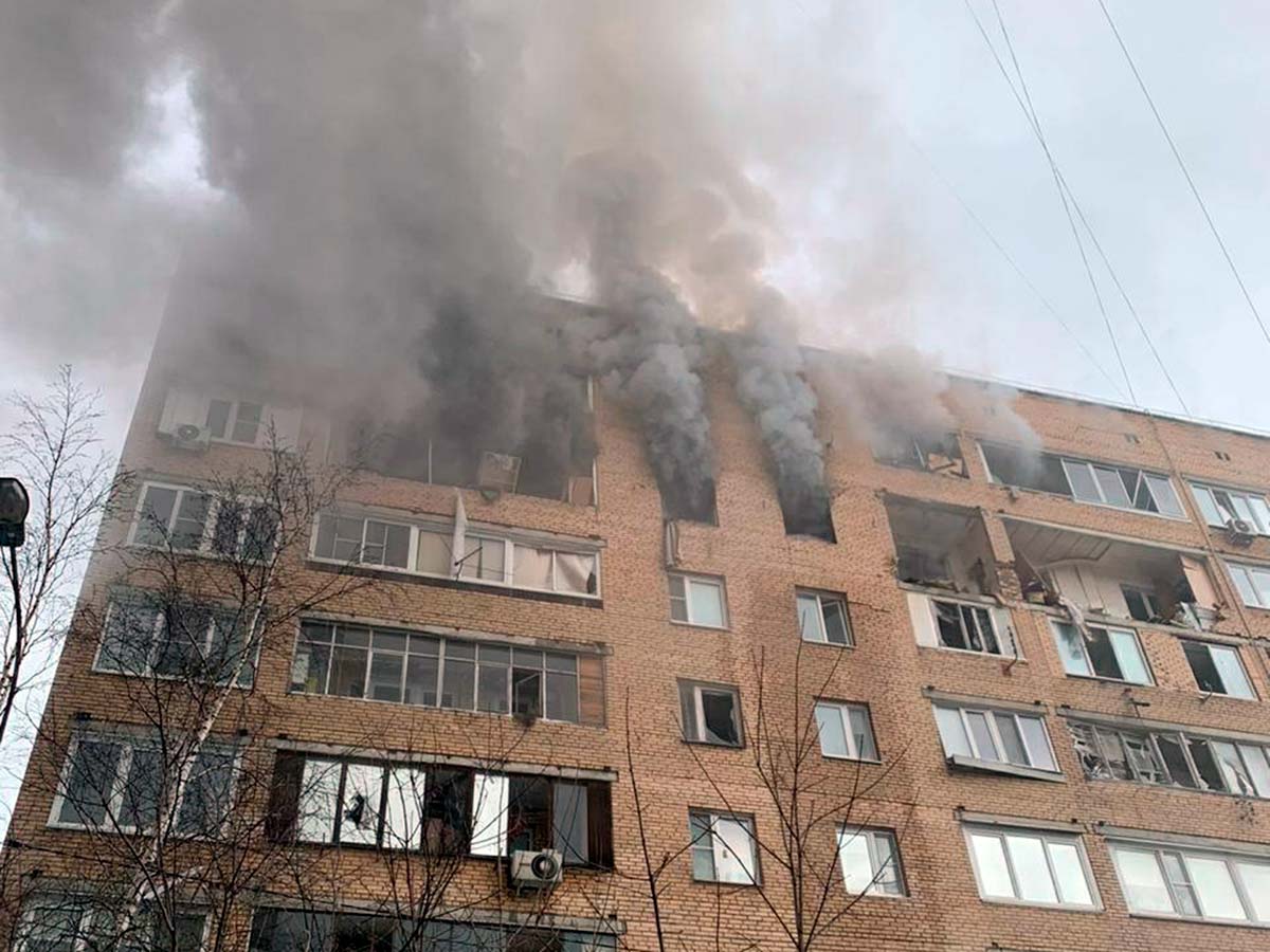 Под завалами двое детей: подробности взрыва в жилой многоэтажке под Москвой
