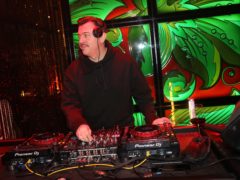 ДЕНИС СИМАЧЕВ