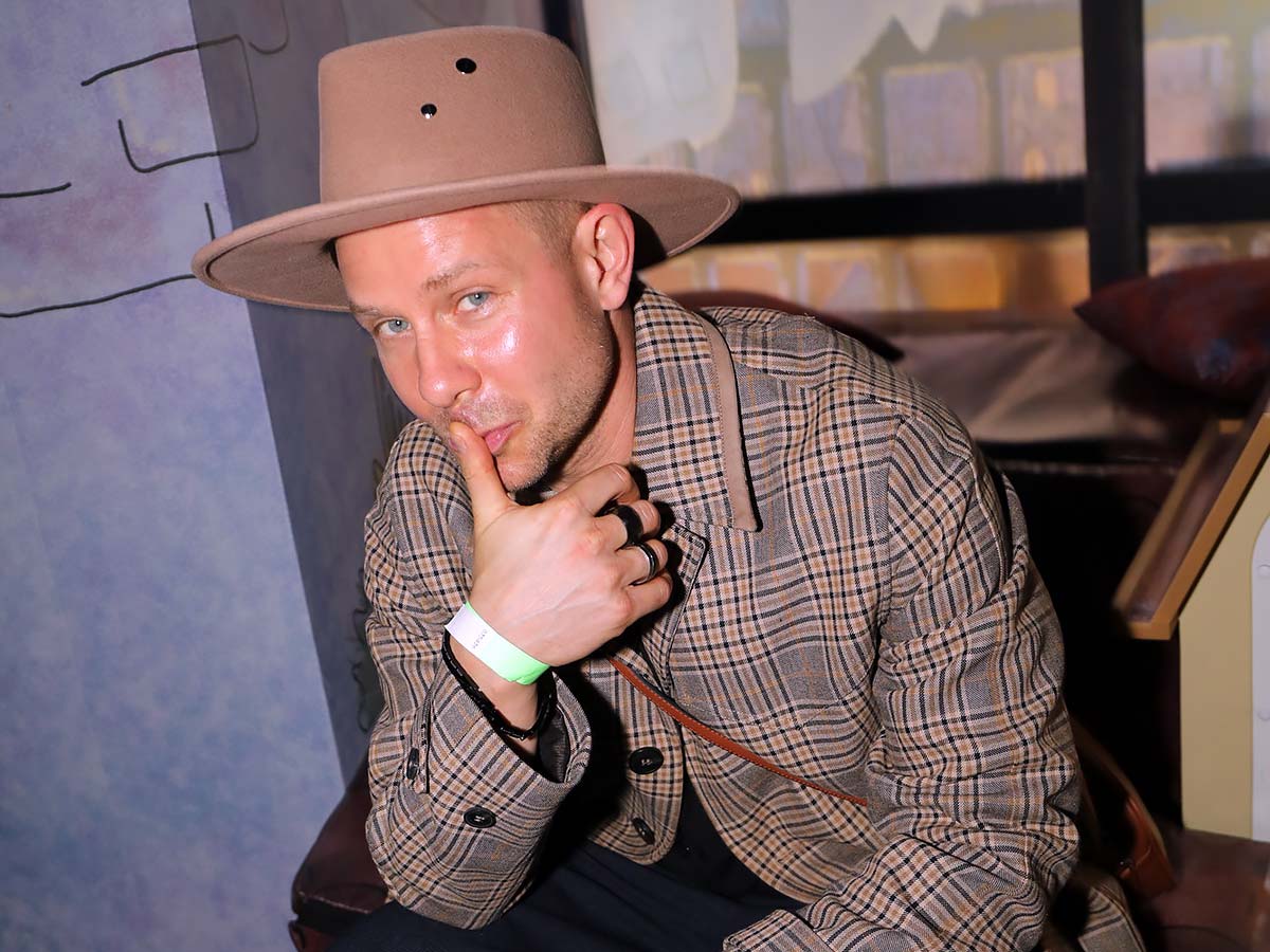 Митя Фомин рассказал о сексе в самолете